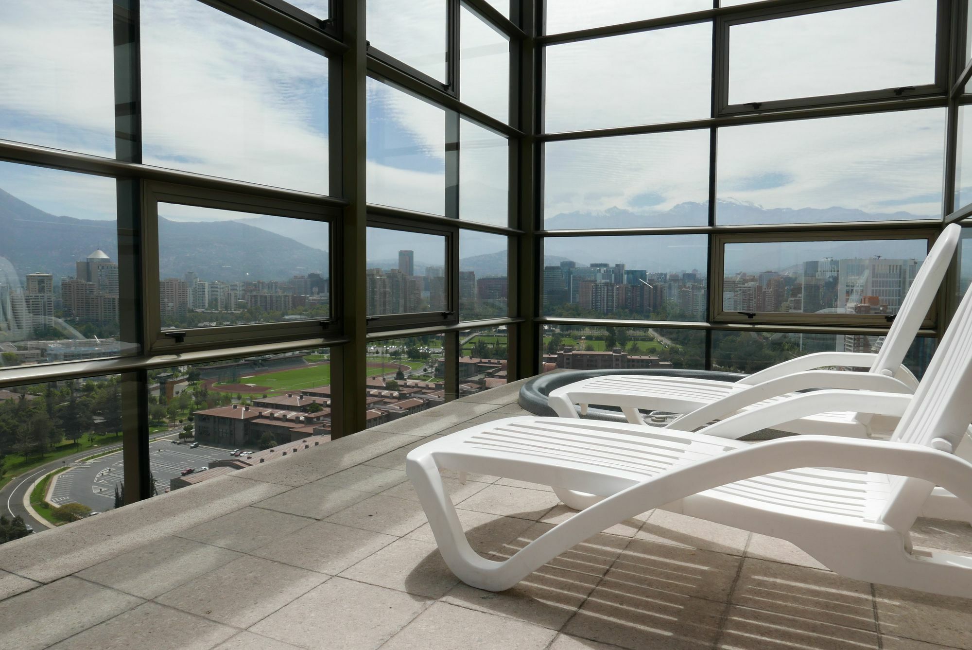 Apartamentos Cordova Savini Santiago Luaran gambar